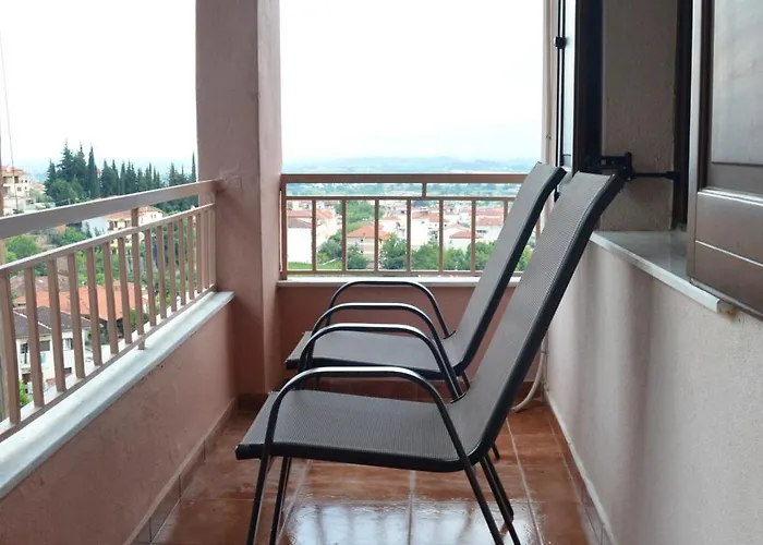 Meteora Old Town#2 *